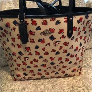 Coach tote